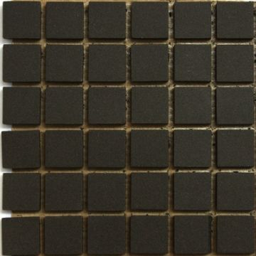 Noir: 121 tiles